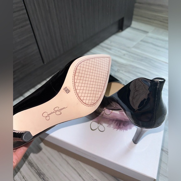 Jessica Simpson Black Heels - Picture 4 of 6